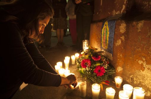 Trauer in Guatemala: Beim Brand eines Jugendheims sind mindestens 28 Mädchen ums Leben gekommen. Foto: AP