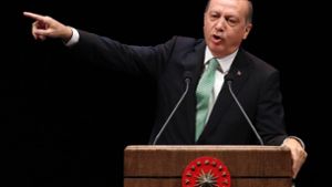 Der türkische Präsident Recep Tayyip Erdogan hat Abgeordnete der Kurdenpartei HDP in der Türkei festnehmen lassen. Foto: AFP