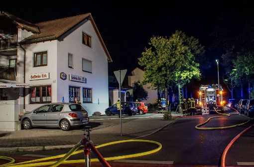 Eine Fritteuse löste am Montagabend in einem Lokal in Renningen ein Feuer aus. Foto: SDMG
