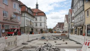 Noch ist die Fußgängerzone in Marbach eine Baustelle. Foto: Avanti/Ralf Poller