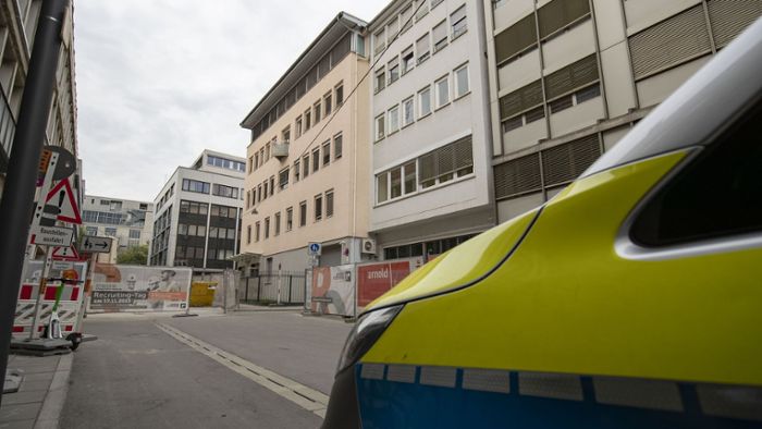 Polizei bewacht die Stuttgarter Synagoge