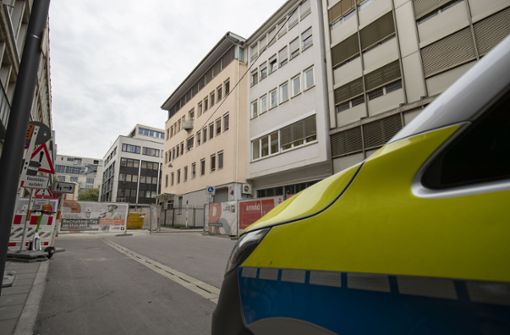 Die Polizei ist derzeit  im Hospitalviertel rund um die Stuttgarter Synagoge verstärkt präsent. Foto: Lichtgut//Leif Piechowski