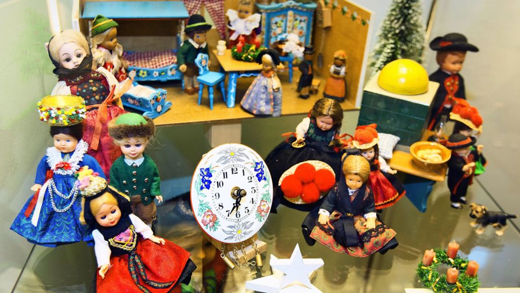 Puppen-Ausstellung in Wendlingen: Was  Trachten alles verraten können