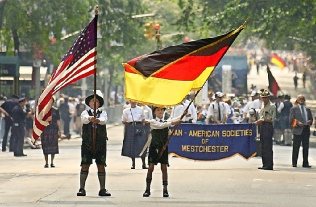 Deutsch-Amerikaner feiern ihr kulturelles Erbe in den USA mit einem Cannstatter Volksfest.  Foto: AP