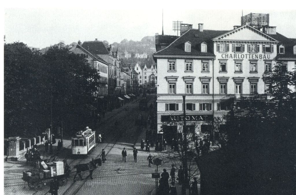 Der Charlottenplatz vor etwa  100 Jahren.