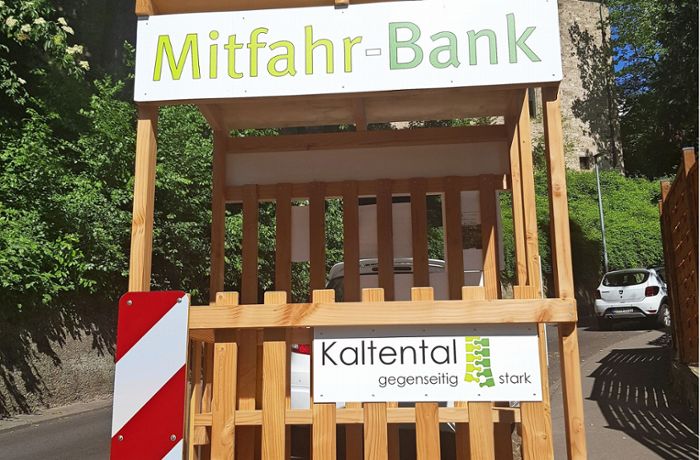 Mitfahr-Bank in Stuttgart: Die ungewöhnlichste Haltestelle Kaltentals