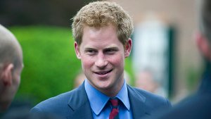 Am 15. September feiert Prinz Harry seinen 30. Geburtstag - die Briten lieben Charles jüngeren Sohn für seinen lausbubenhaften Charme. Doch immer wieder leistete sich der Prinz in der Vergangenheit peinliche Ausrutscher. Foto: dpa