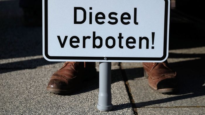 Erste Diesel-Fahrverbote in Stuttgart frühestens zum Jahresende