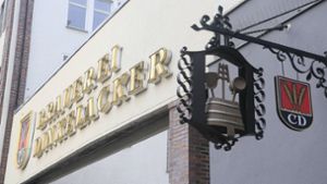 Dinkelacker nimmt Werder Bremen und Becks aufs Korn