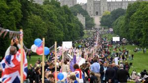 Millionen Briten feiern bei Picknicks die Queen