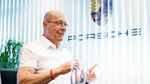 Porsche-Betriebsratschef Uwe Hück will, dass 600 befristet eingestellte Mitarbeiter fest angestellt werden. Foto: Oliver Willikonsky - Lichtgut