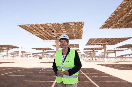 Barbara Hendricks besucht das Solarkratwerk in Ouarzazate. Foto: BMUB
