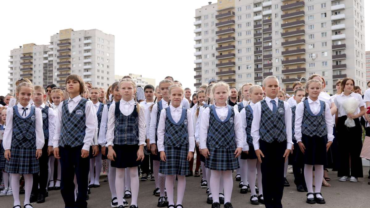 Schulbeginn in Russland: Heimatliebe steht jetzt auf dem Stundenplan
