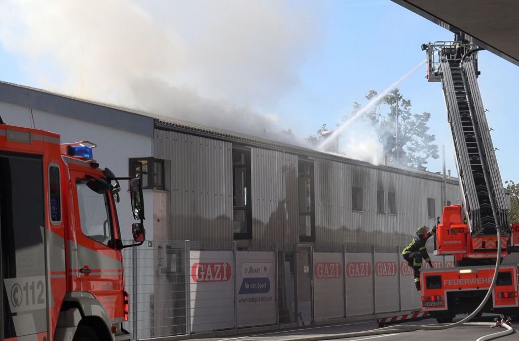 Bei einem Küchenbrand in Stuttgart-Degerloch entstand ein Sachschaden von 120.000 Euro