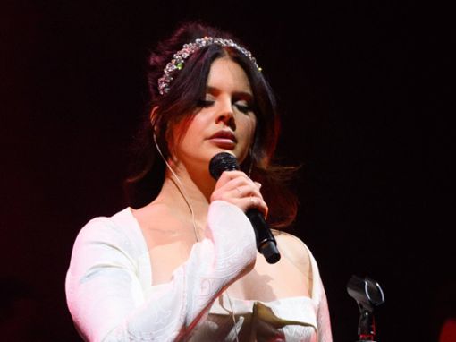 Lana Del Rey während ihres Auftritts auf dem Glastonbury Festival 2023. Foto: imago images/PA Images