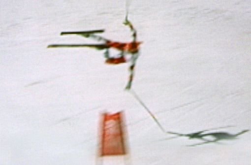 Hermann Maier stürzt bei der Abfahrt in Nagano Foto: dpa
