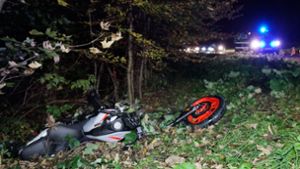 Motorrad gegen Traktor – Biker schwer verletzt
