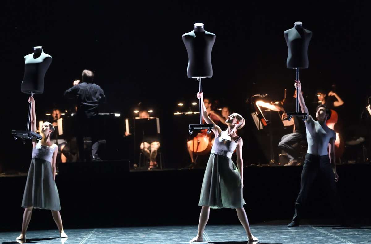 Eine Uraufführung, die Kritikern auffiel: Roman Novitzkys „Everybody needs some/body“ hatte im Juli beim Stuttgarter Ballett Premiere.
