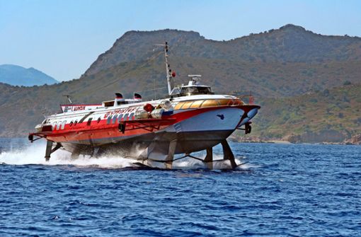 Urlauber werden hier nostalgisch: Diese Schnellboote verbanden jahrzehntelang  Piräus mit etlichen griechischen Inseln. Foto: Mauritius//Roy Conchie