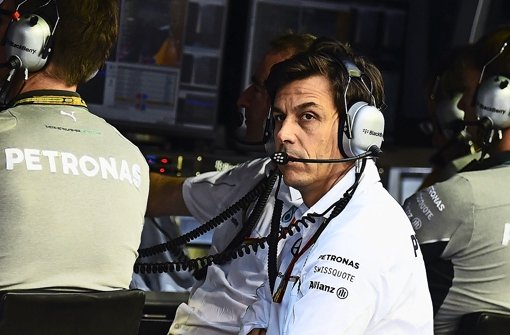 Motorsportchef Toto Wolff: Unter seiner Leitung gewinnt Mercedes den ersten Konstrukteurs-Titel in der Formel 1 Foto: Getty