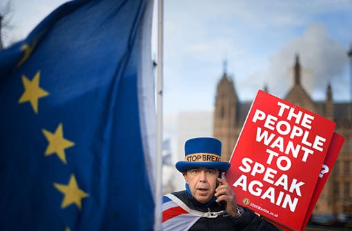 Ein Anti-Brexit-Aktivist in London: Bis zum EU-Austritt sind es nur noch gut zwei Monate. Foto:  
