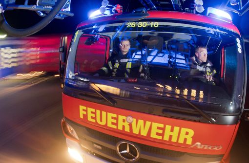 Die Feuerwehr musste am Donnerstagmittag in Esslingen ausrücken (Symbolbild). Foto: dpa