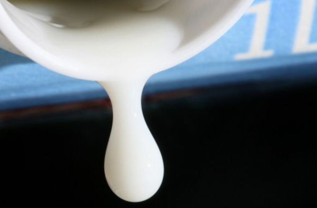 Milch ist für Menschen tabu, die keine Laktose vertragen: Sie reagieren auf den darin enthaltenen Milchzucker. Etwa jeder siebte Europäer leidet an einer Laktose-Unverträglichkeit. Foto: dpa