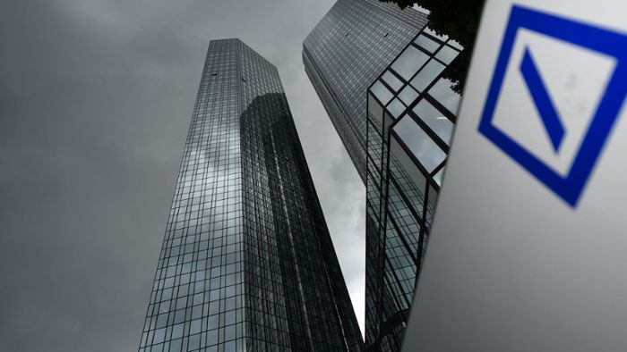 Deutsche Bank und Postbank streichen 1000 Stellen