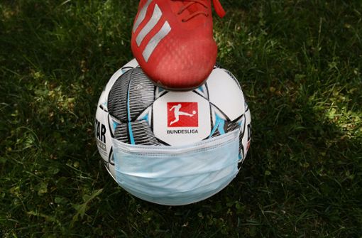 In der Bundesliga könnte schon bald wieder der Ball rollen. Foto: Pressefoto Baumann/Hansjürgen Britsch
