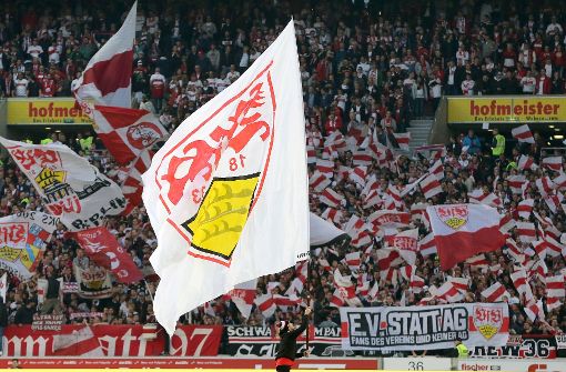 Mehrere Tausend Fans werden den VfB Stuttgart nach Hannover begleiten. Foto: Pressefoto Baumann