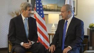US-Außenminister John Kerry hat sich mit dem israelischen Ministerpräsidenten Benjamin Netanjahu in Berlin getroffen. Foto:  