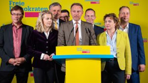 Lange musste die FDP, hier mit dem Bundesvorsitzenden Christian Lindner, um den Landtagseinzug zittern. (Archivbild) Foto: dpa/Christophe Gateau