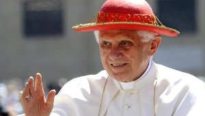 Papst bittet um Vergebung