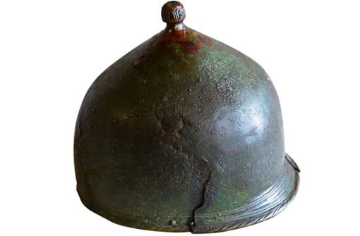 Der Helm von Cannae ist ein  Prunkstück der Sammlung der Grafen von Erbach-Erbach. Foto: Schloss Erbach