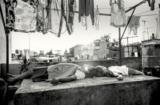 Szene aus Alfonso Cuaróns mexikanischem Filmdrama „Roma“, der eine autobiografisch geprägte Geschichte erzählt. Foto: Netflix