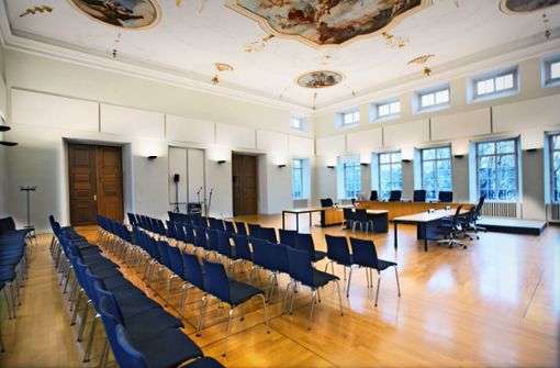 Der Saal 1 im Amtsgericht Esslingen bietet das ideale Ambiente  für eine Theateraufführung. Foto: /Horst Rudel