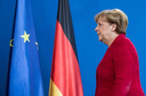 Bundeskanzlerin Angela Merkel (CDU) hat dem künftigen US-Präsidenten Donald Trump zum Wahlsieg gratuliert. Foto: dpa