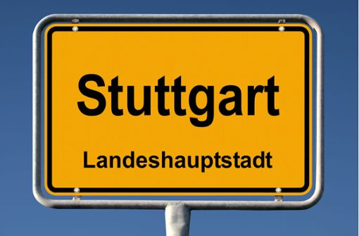 Auf dem Ortsschild wird klar, was Stuttgart ist. Foto: anweber/ /stock.adobe.com