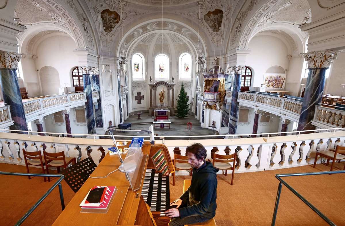 Im Zusammenklang einzigartig: Walcker-Orgel und Kirchenraum Foto: Simon Granville