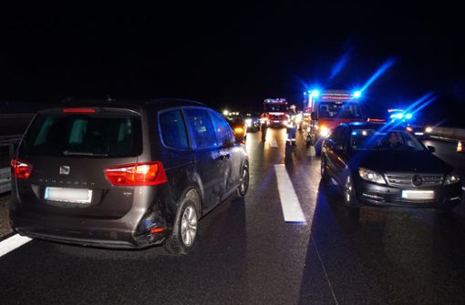 Auf der A8 zwischen Stuttgart-Möhringen und Degerloch hat sich ein Unfall ereignet. Foto: Andreas Rosar Fotoagentur-Stuttg