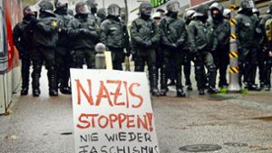 Der Prozess gegen die Autonomen Nationalisten 2015 in Stuttgart ist von vielen Demonstrationen begleitet worden. Ebenso wie die von ihnen initiierten rechten Kundgebungen (Bild) in den Jahren vor dem Prozess in Göppingen. Foto: dpa