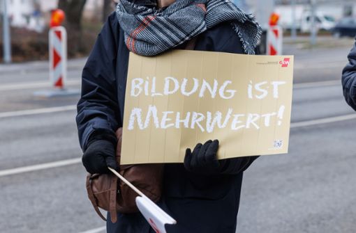 Transparent auf einer Kundgebung in Böblingen Foto: Stefanie Schlecht