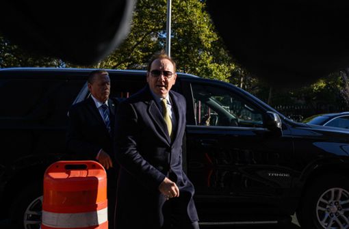 Kevin Spacey auf dem Weg zum Gericht, vor der Freispruch auf ihn wartete. Foto: AFP/ED JONES