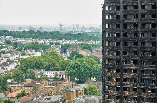 Das verheerende Großfeuer im Londoner Grenfell Tower ist in einem Gefrierschrank ausgebrochen. Foto: AFP
