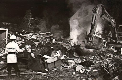 In der Nacht zum 19. Oktober 1988 fiel in Echterdingen ein Wohnhaus  wegen einer Gasexplosion wie ein Kartenhaus in sich zusammen. Foto: Archiv Pressefoto Kraufmann