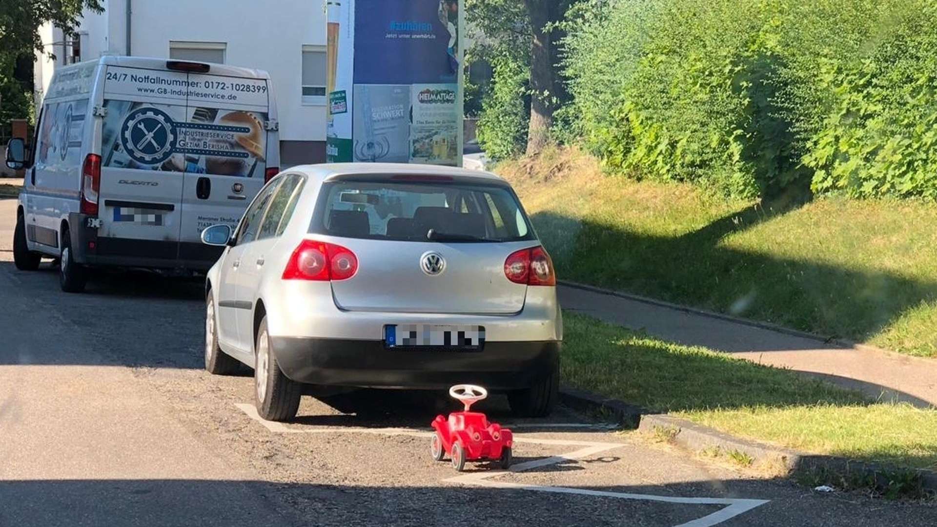 Ludwigsburger Polizei auf Facebook: Falsch geparkt – Bobby-Car-Fahrer