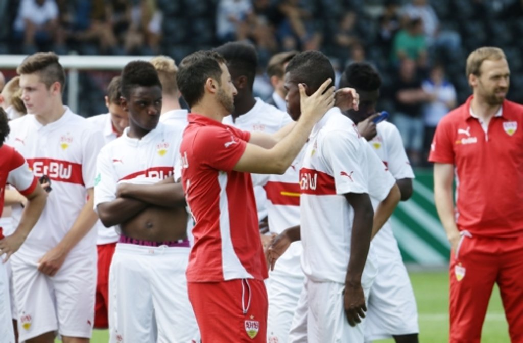 Enttäuschung beim VfB Stuttgart: Die U17-Mannschaft musste sich gegen die BVB-Junioren mit 0:4 geschlagen geben.