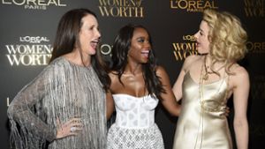 Die L’Oréal Markenbotschafterinnen Andie MacDowell, Aja Naomi King und Amber Heard (von links nach rechts). Foto: AP
