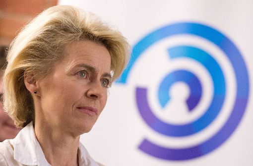 Verteidigungsministerin Ursula von der Leyen treibt die Debatte um Cyber-Sicherheit Foto: dpa