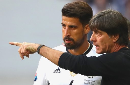 Khedira, Löw: Wertvolle Tipps vom Juve-Profi für den Bundestrainer? Foto: Getty Images